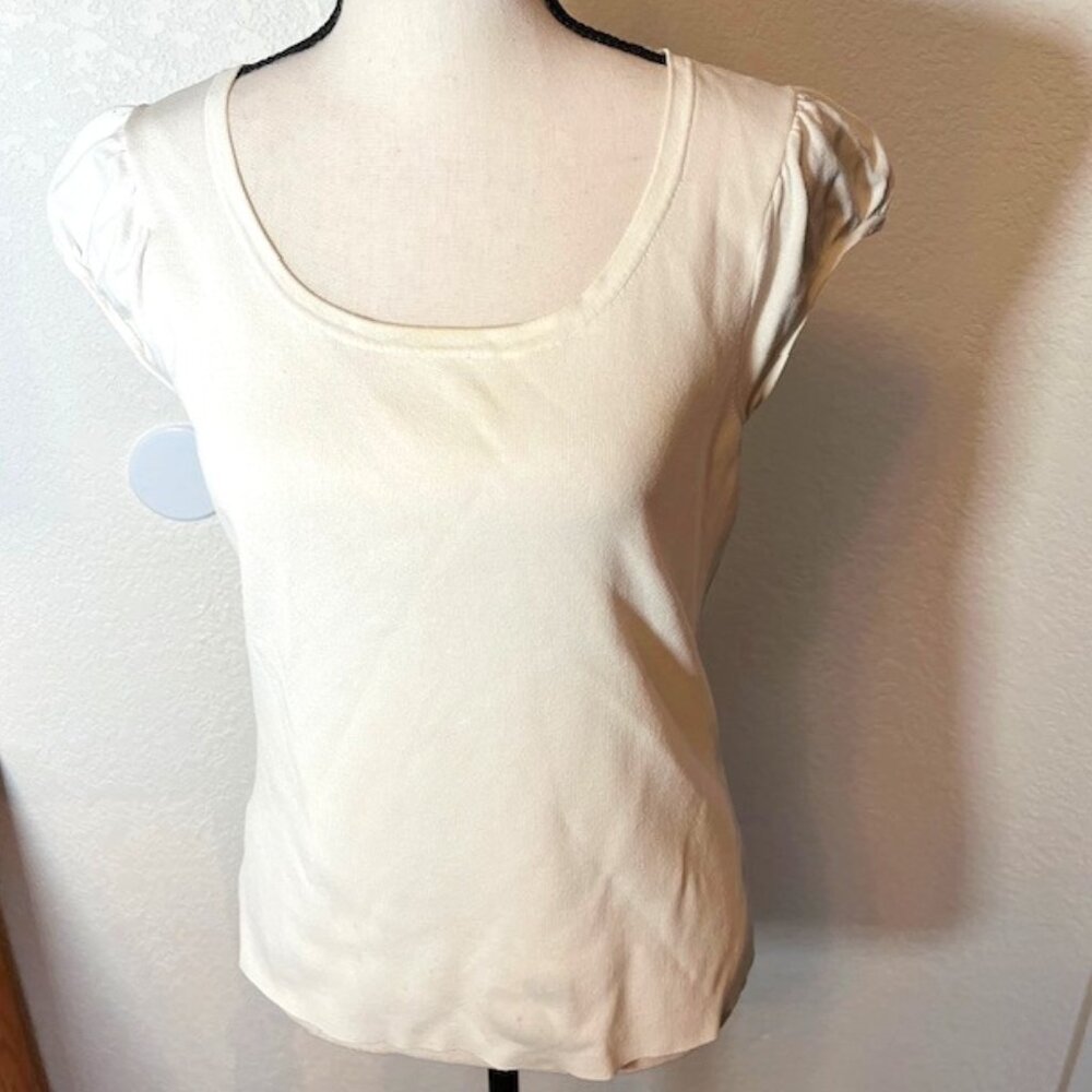 Ann Taylor Loft Cream Scoop Neck T Shirt- Size M